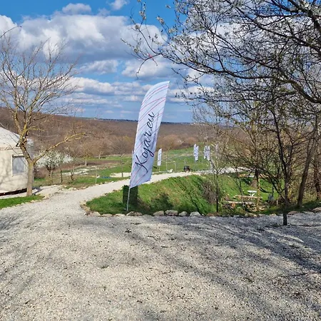 مكان تخييم Gala Park Fpv Avren