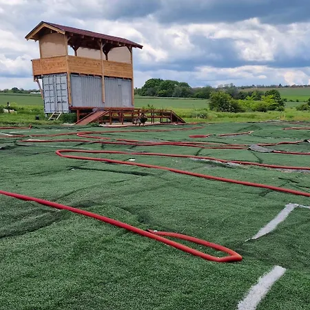 Gala Park Fpv مكان تخييم Avren